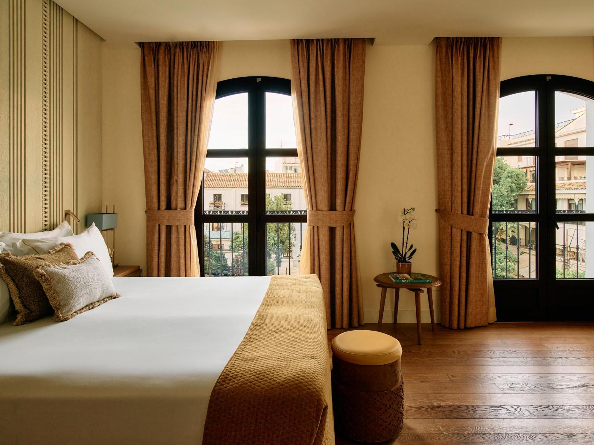 אסטפונה Hotel El Pilar Andalucia מראה חיצוני תמונה